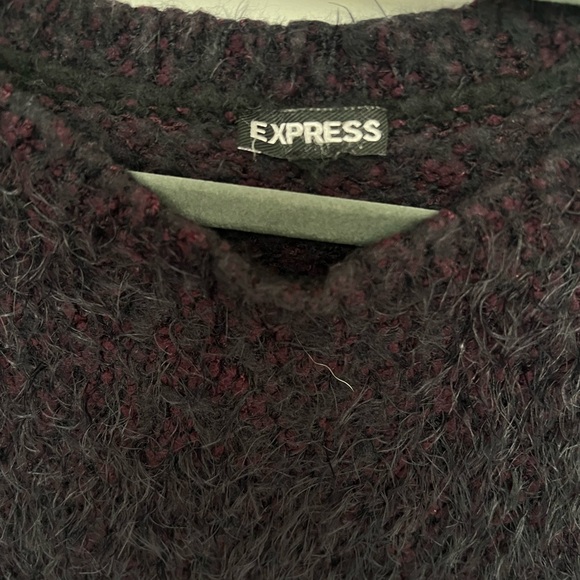 Express - Picture 2 of 3